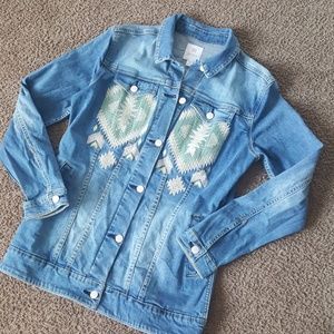 SOLD!!! LuLaRoeAZTECJeanJacketSizeMed